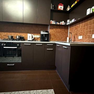 Митрополита Андрея Шептицького вул. (Анатолія Луначарського), 1/2