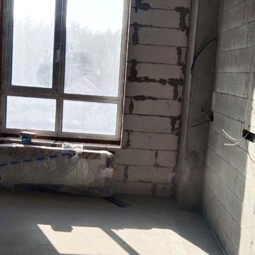 Університетська вул., 1о