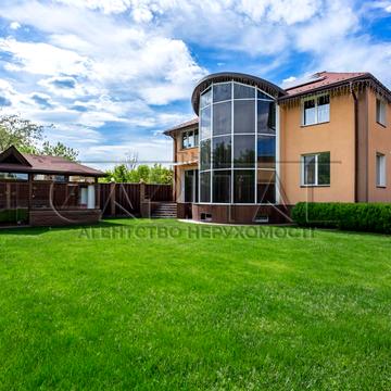 Київська вул., 106