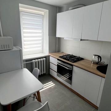 Бакинська вул., 37-В