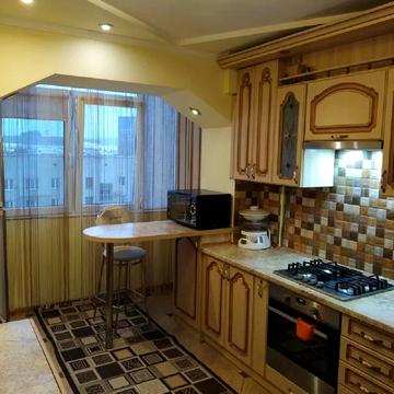 Джерельна вул., 47