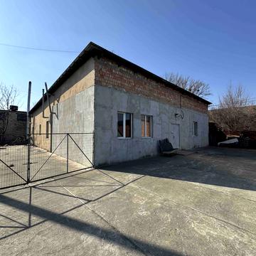 Миколаївська вул., 36