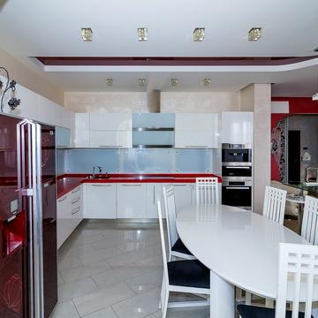 Вячеслава Чорновола вул., 2