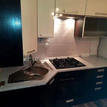 Ніжинська вул., 16а