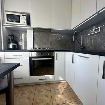 Івана Дзюби вул. (Сімї Сосніних), 12