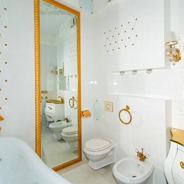 Вячеслава Чорновола вул., 2