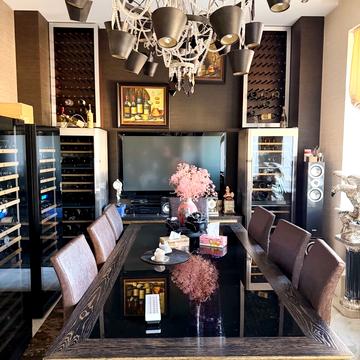 Хрещатик вул. (Kreschatic), 15