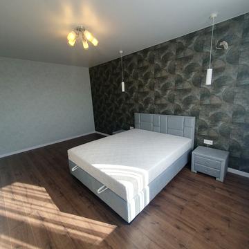 Сергія Данченка вул., 32