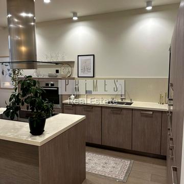 Андрія Верхогляда вул. (Михайла Драгомирова), 16