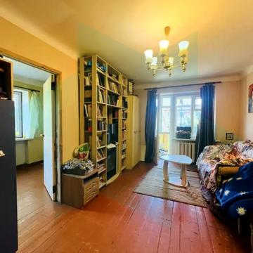 Олександра Поля просп. (Кірова), 102-Б