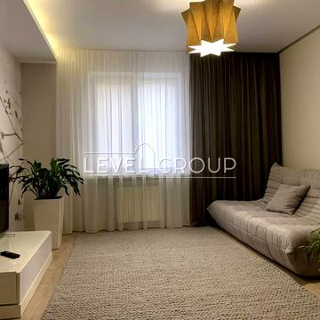 Тетянинська вул. (Леваневського), 7