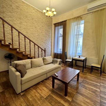 Богдана Хмельницького вул., 26-В