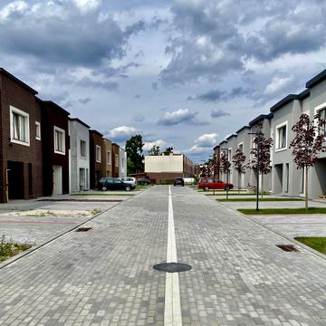 Янівська, 124г