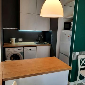 Ліська вул., 8