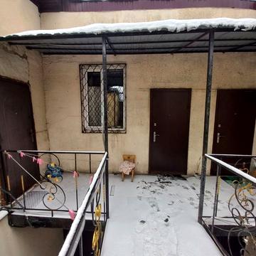 Москалівська вул. (Жовтневої Революції), 62