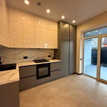 Михайла Булгакова вул.