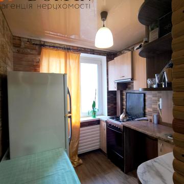 Металургів вул., 4