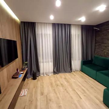 Янтарна вул.