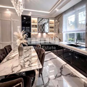 Петра Дорошенка вул.