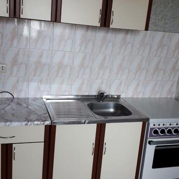 Голосіївський просп. (40-річчя Жовтня), 11