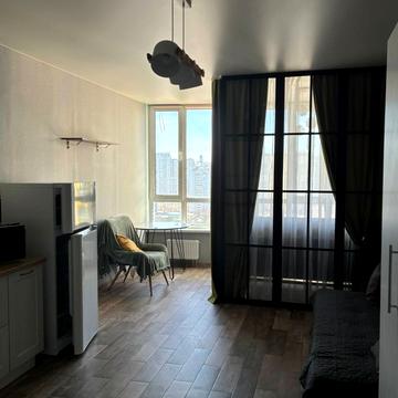 Каховська вул., 62