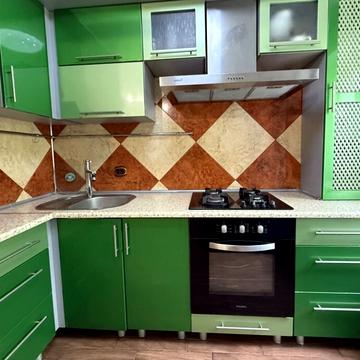 Богоявленський просп. (Жовтневий), 37