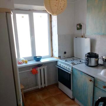 Леоніда Каденюка просп. (Юрія Гагаріна), 15