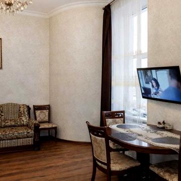 Івана Огієнка вул. (), 10