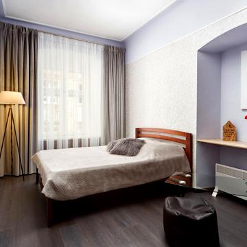 Сербська вул., 8