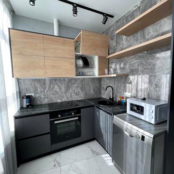 Валерія Самофалова вул. (Каманіна), 16а/2