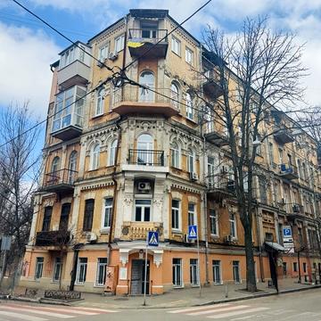 Олеся Гончара вул., 13/4