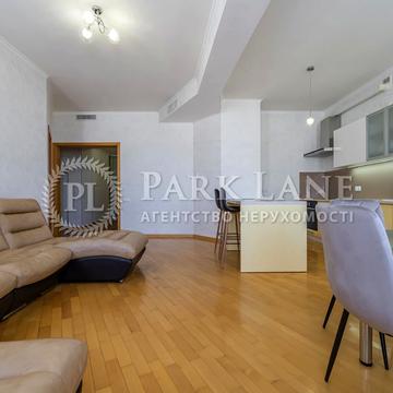 Гусовського вул., 11/11