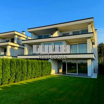 Лютнева вул.