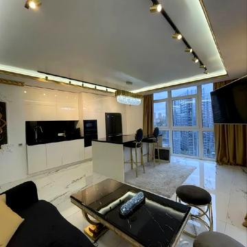 Предславинська вул., 42