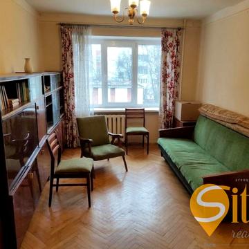 Роксоляни вул., 21