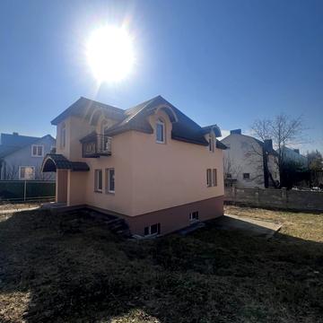 Чубинського вул., 8