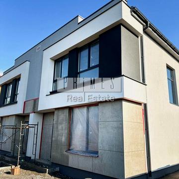 Петропавлівська вул.