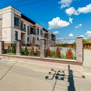 Ярослава Мудрого вул., 105