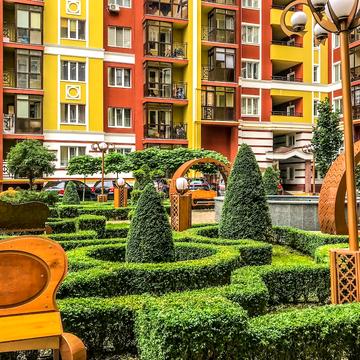 Українська вул., 83б к.1-5