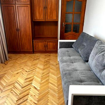 Гната Хоткевича вул., 44а