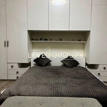 Євгена Гуцала пров. (Кутузова), 3а