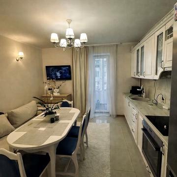 Джона Ленона вул., 39