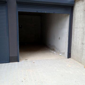 Гетьманська вул., 7Б