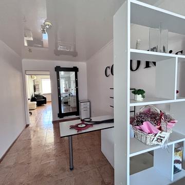 Миколи Світальського вул., 14