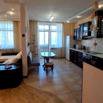 Святослава Хороброго вул., 7