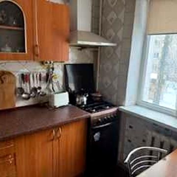 Відрадний просп. (Чубаря), 18