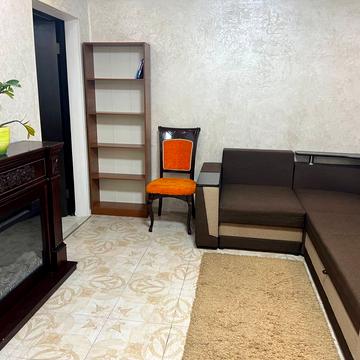 Павла Загребельного вул. (Миколи Раєвського), 11