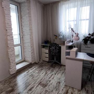 Владислава Бувалкіна вул. (Бочарова Генерала), 13