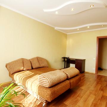 Софії Русової вул., 1