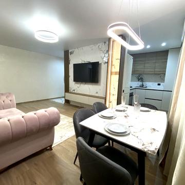 Євгенія Логінова вул. (Крилова), 12/4